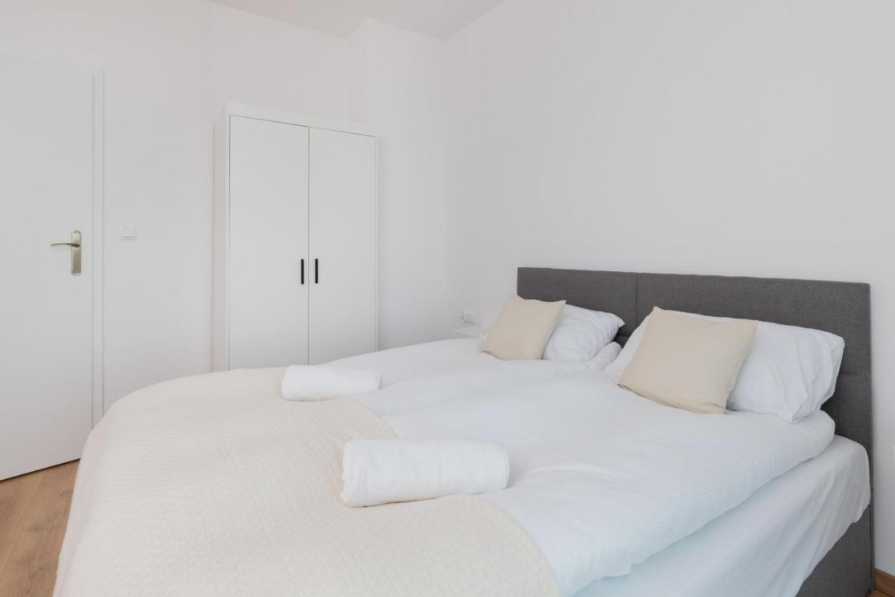 Tarasy Baltyku Apartments & Parking & Balcony By Noclegi Renters Гданьск Экстерьер фото